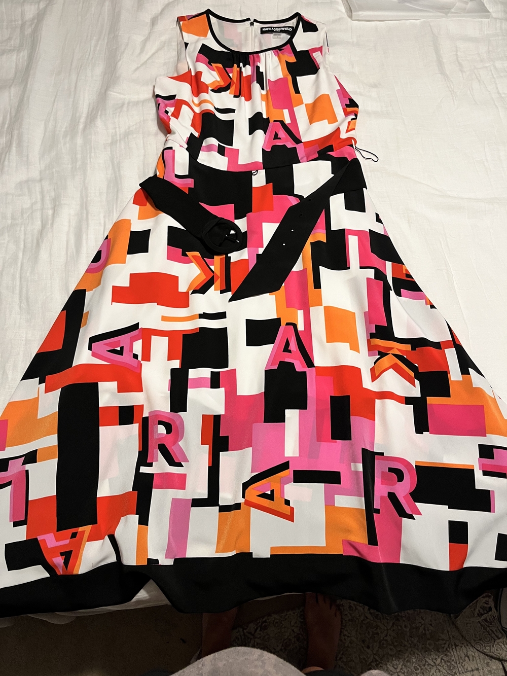Karl Lagerfeld Paris Geometric Mini Dress White & Black Size 8 Like New